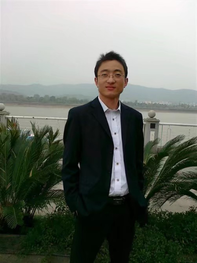 李先生